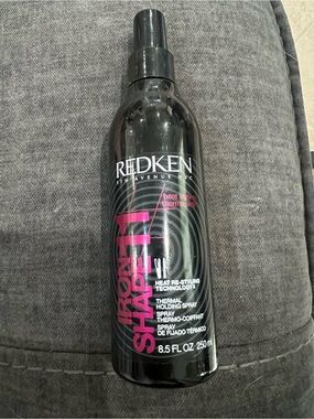 Redken Thermal Holding Spray Medium Control